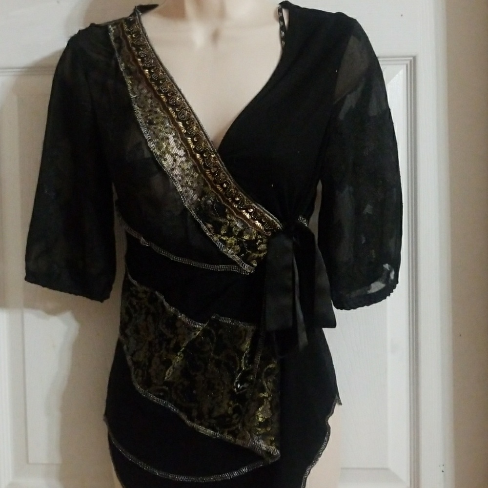 Blouse BKE
